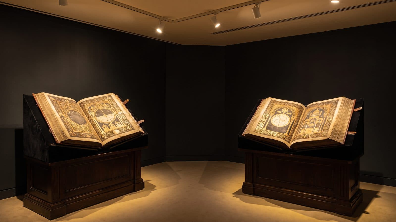 The Tashkent and Topkapi Codices: The Manuscripts Said to Be Uthman's Own Qur'an